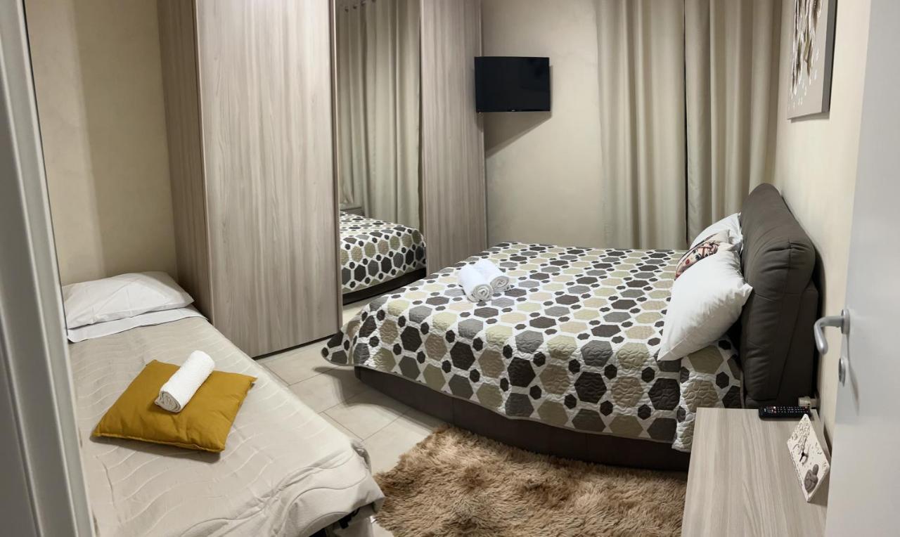 קטאניה Holiday House Katane מראה חיצוני תמונה